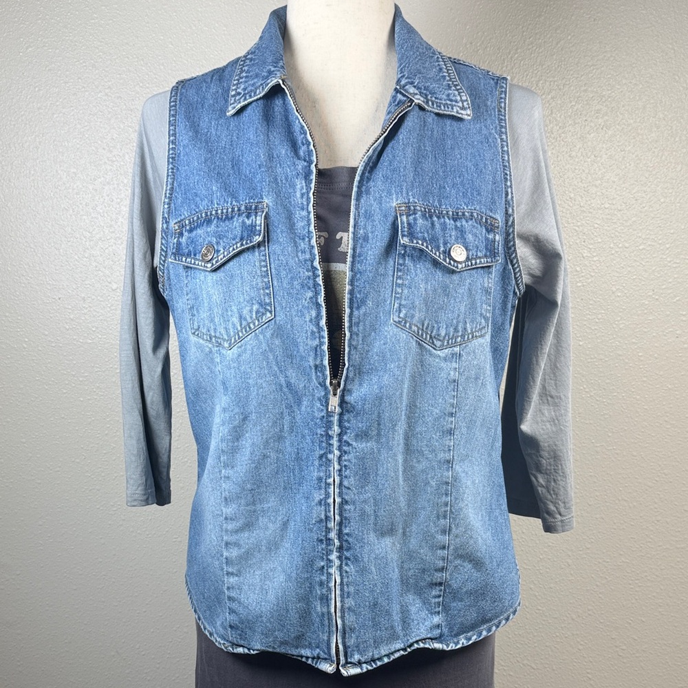 VTG Limited Denim Vest Women M Full Zip Lightweight Snap Pockets Hong Kong 90s - Picture 3 of 16